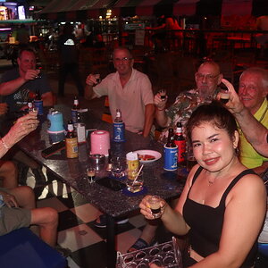 M_051-037.JPG