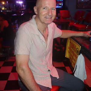 M_067-004.JPG