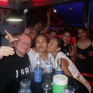 M_070-015.JPG