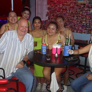 M_094-009.JPG