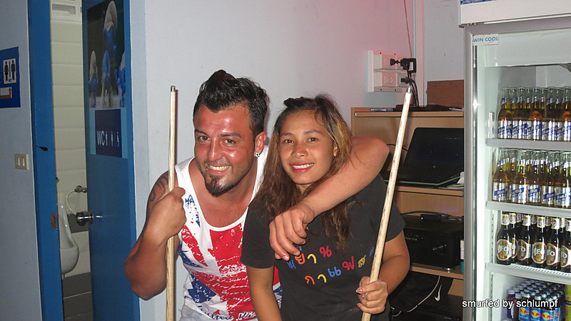 01.12.2013 Smurf Bar
