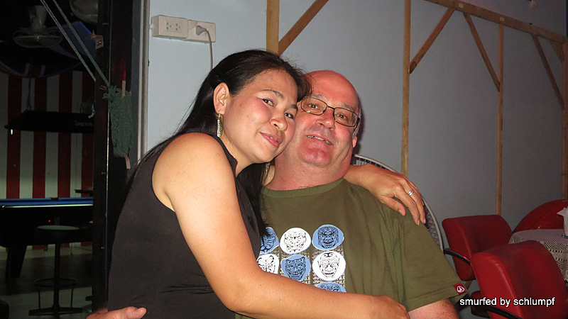 01.12.2013 Smurf Bar