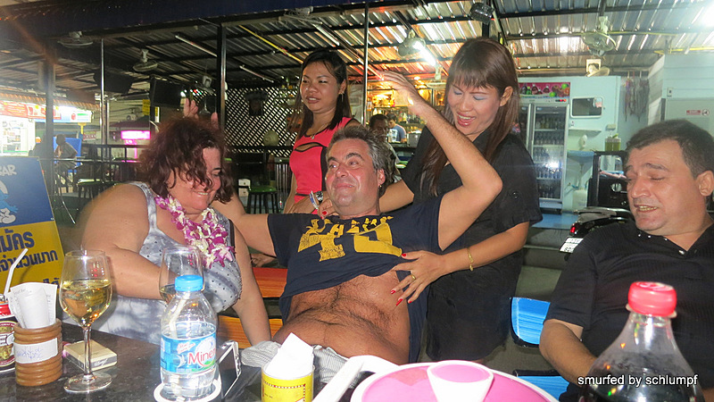 02.11.2013 Smurf Bar
