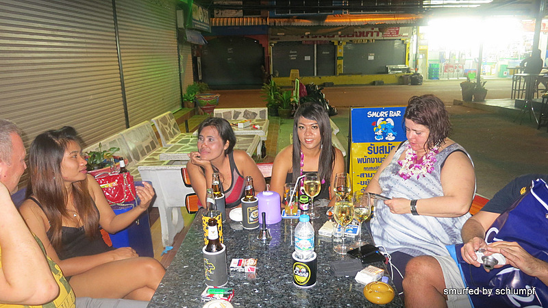 02.11.2013 Smurf Bar