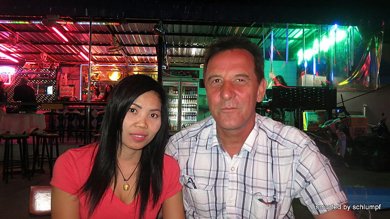 02.12.2013 Smurf Bar