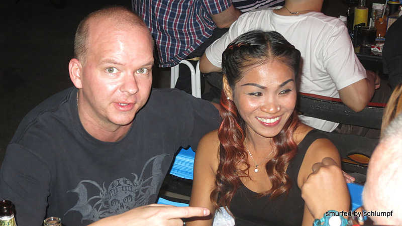 02.12.2013 Smurf Bar