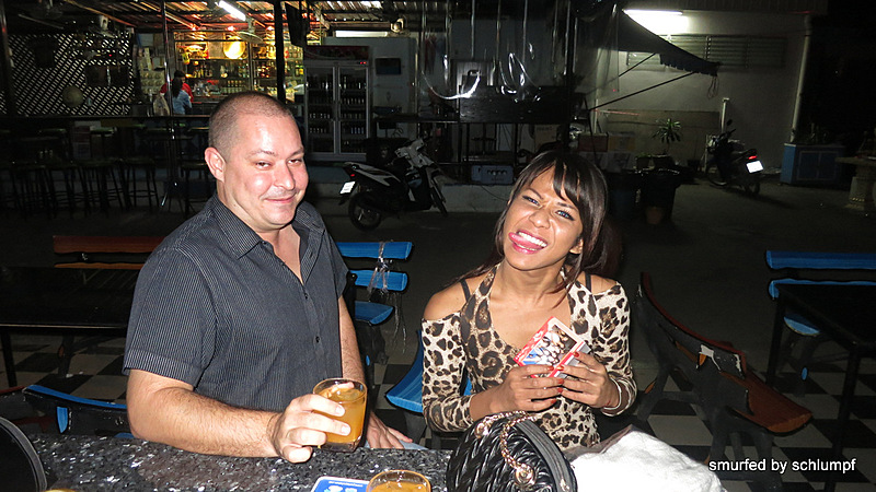 02.12.2013 Smurf Bar