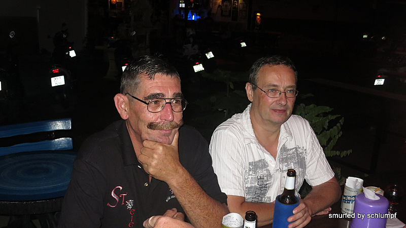 03.10.2013 Smurf Bar