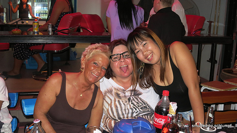 03.11.2013 Smurf Bar