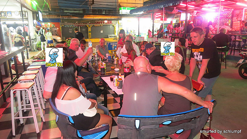 03.11.2013 Smurf Bar