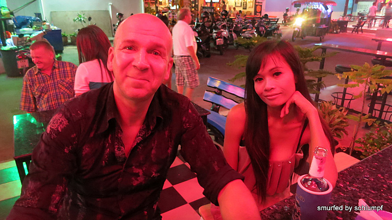 03.11.2013 Smurf Bar