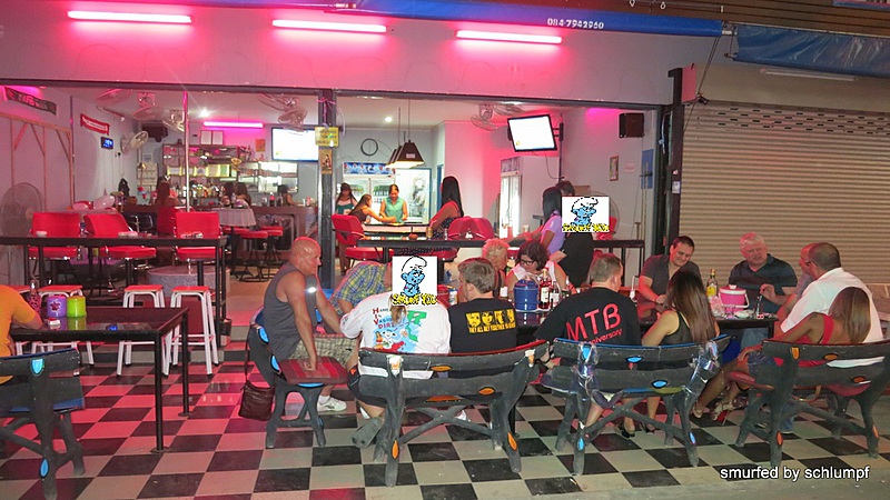 03.11.2013 Smurf Bar