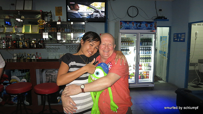 03.12.2013 Smurf Bar