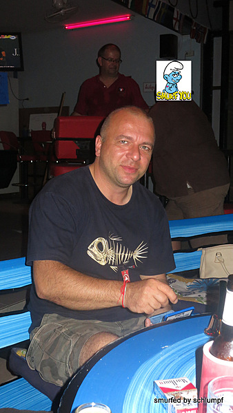 04.09.2013 Smurf Bar