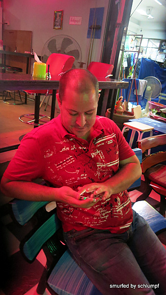 04.11.2013 Smurf Bar