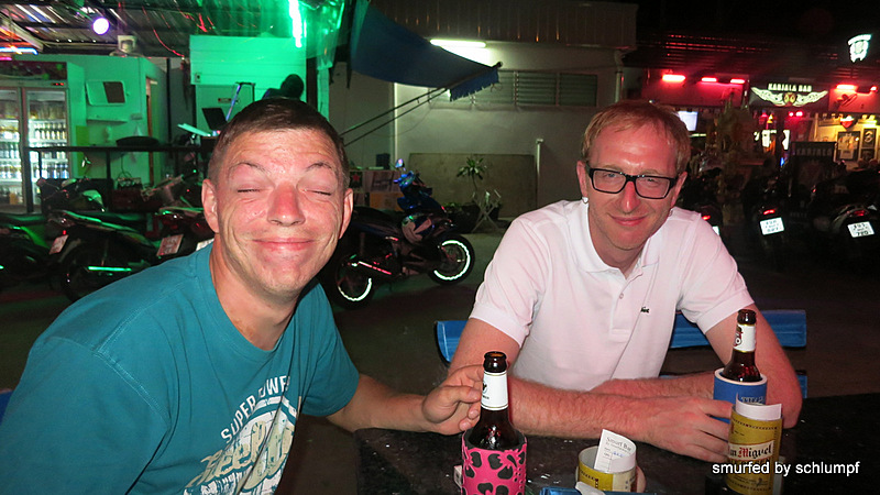 04.11.2013 Smurf Bar
