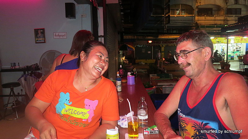 05.10.2013 Smurf Bar