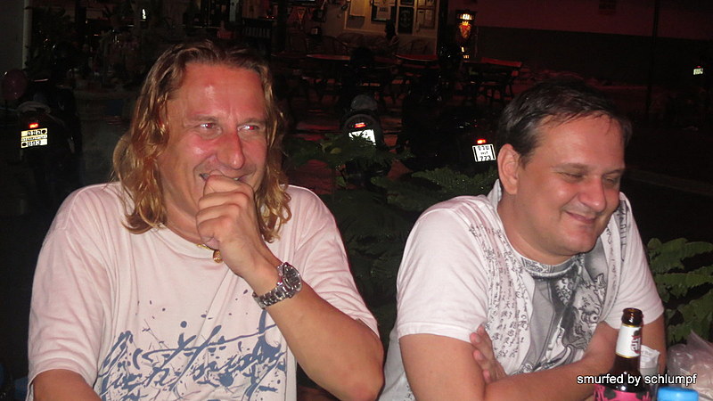 05.10.2013 Smurf Bar