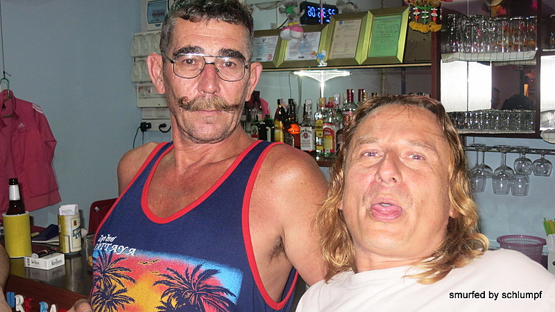 05.10.2013 Smurf Bar