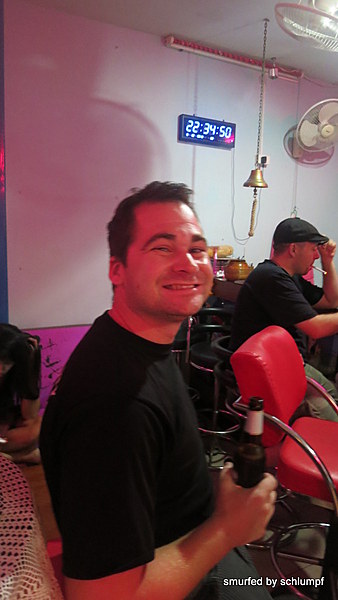 05.10.2013 Smurf Bar