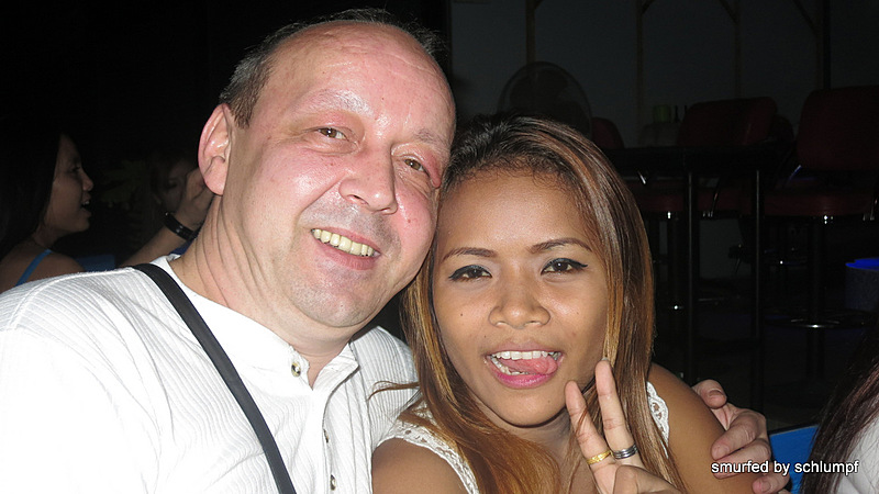 06.12.2013 Smurf Bar