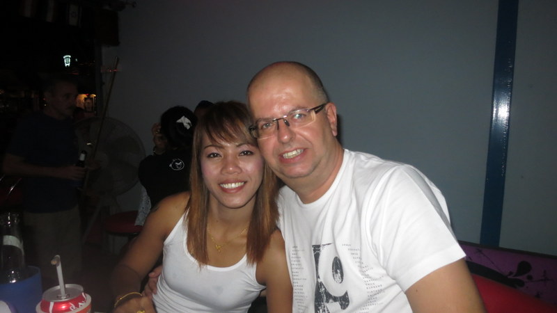 07.10.2013 Smurf Bar