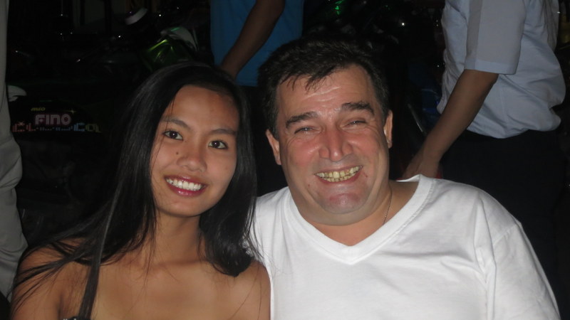 07.10.2013 Smurf Bar