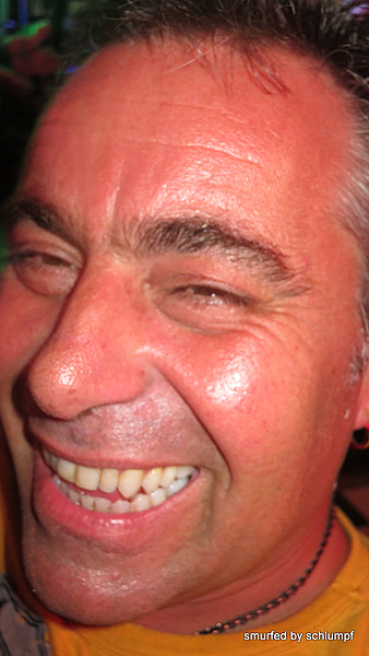 07.11.2013 Smurf Bar