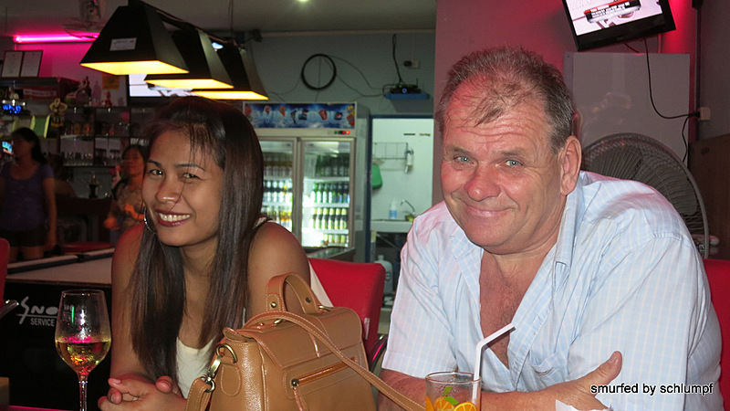 07.11.2013 Smurf Bar