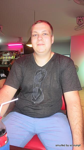 08.06.2013 Smurf Bar