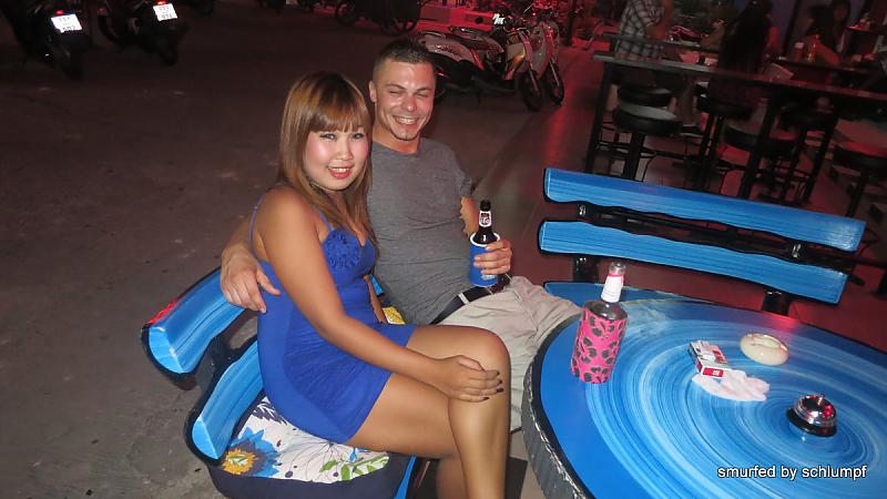 08.06.2013 Smurf Bar