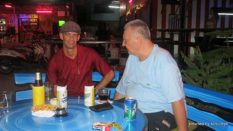 08.06.2013 Smurf Bar