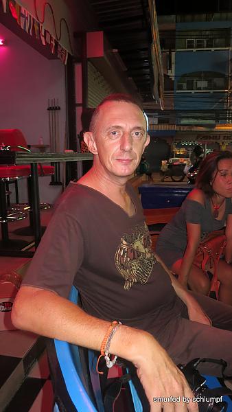 08.06.2013 Smurf Bar