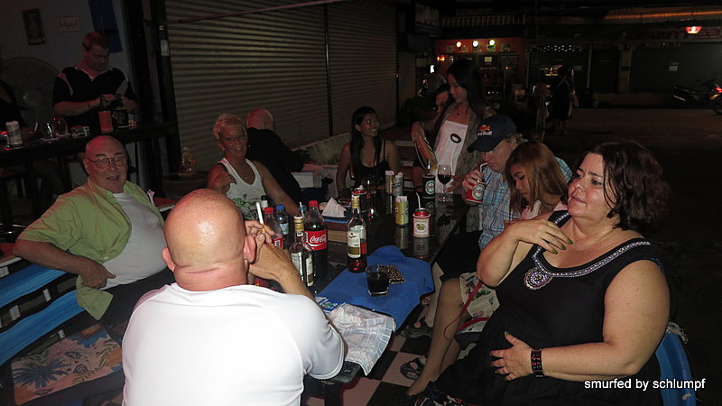 08.11.2013 Smurf Bar