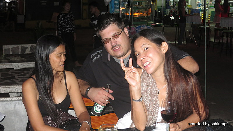 08.11.2013 Smurf Bar