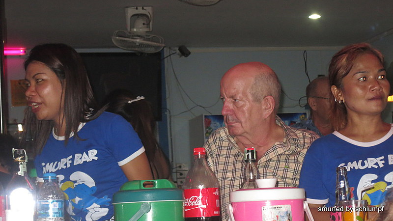 08.11.2013 Smurf Bar