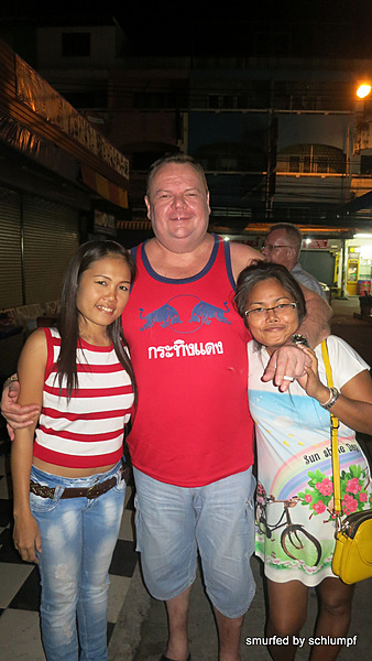 08.12.2013 Smurf Bar