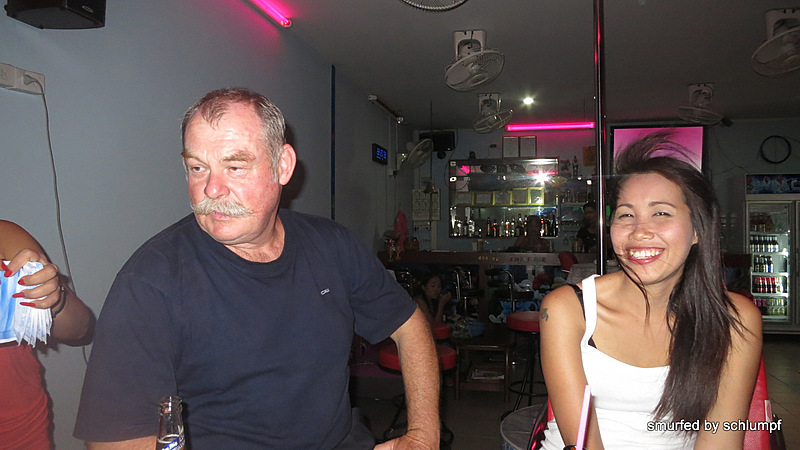 09.10.2013 Smurf Bar