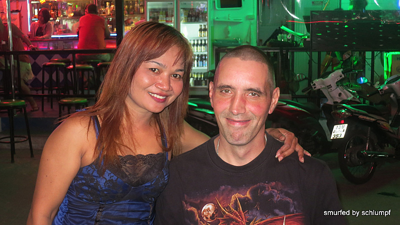 09.12.2013 Smurf Bar