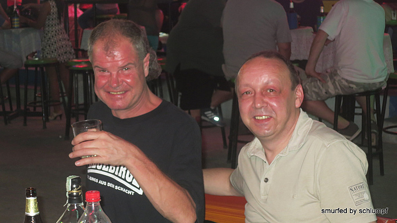 09.12.2013 Smurf Bar
