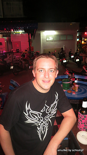 10.08.2013 Smurf Bar