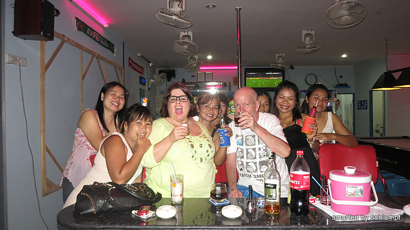 10.10.2013 Smurf Bar