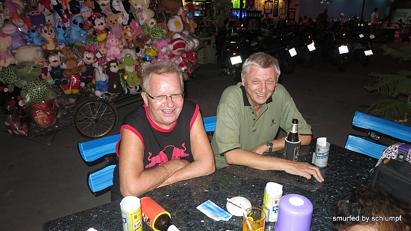 10.11.2013 Smurf Bar