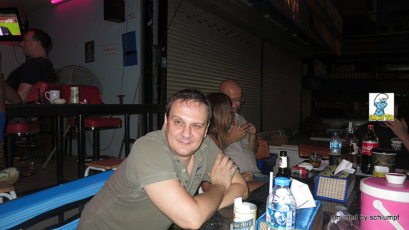 10.11.2013 Smurf Bar