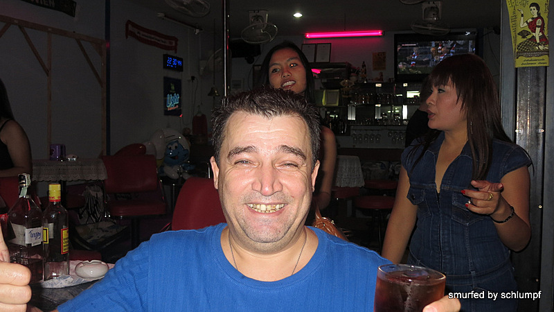 10.11.2013 Smurf Bar
