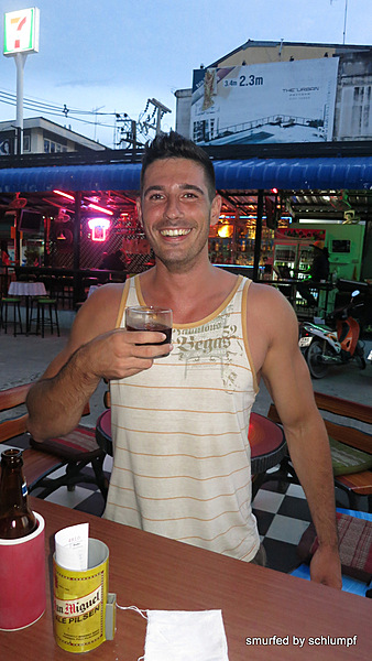 11.09.2013 Smurf Bar