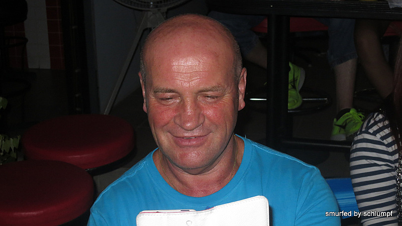 11.10.2013 Smurf Bar