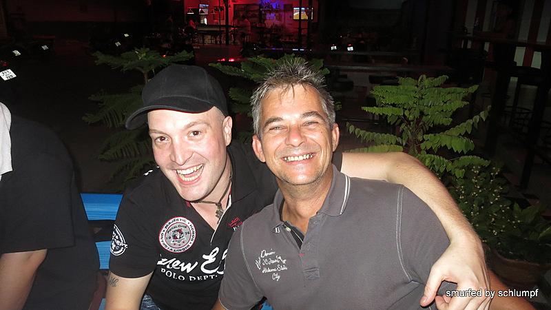 11.10.2013 Smurf Bar