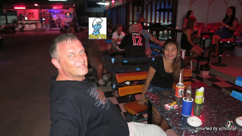11.11.2013 Smurf Bar