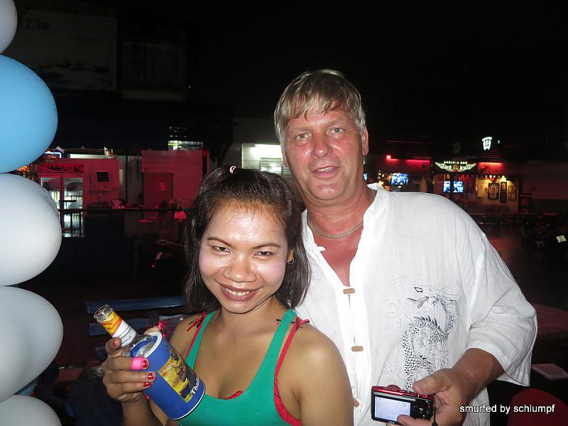 12.06.2013 Smurf Bar